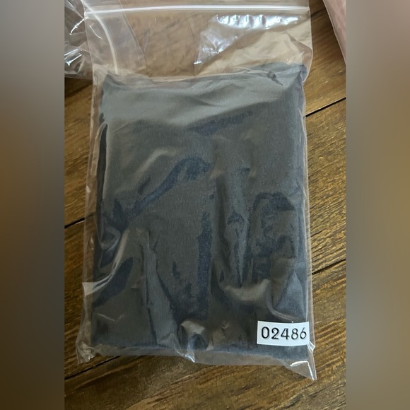 UNSUBSCRIBED Women's Faded Black Raceback TankTop Sleeveless Jersey Basic Casual - Picture 2 of 5